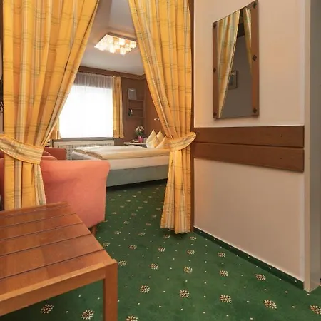 Hotel Sonnenspitz *** 3*