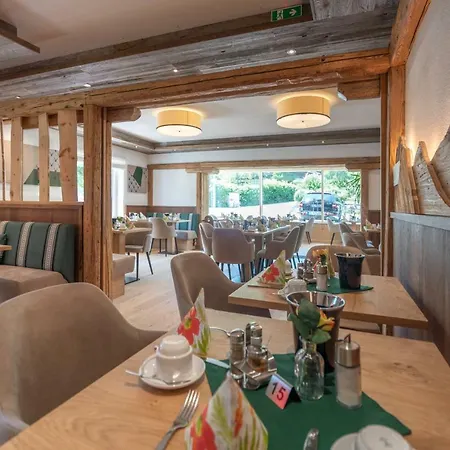 Hotel Sonnenspitz ***